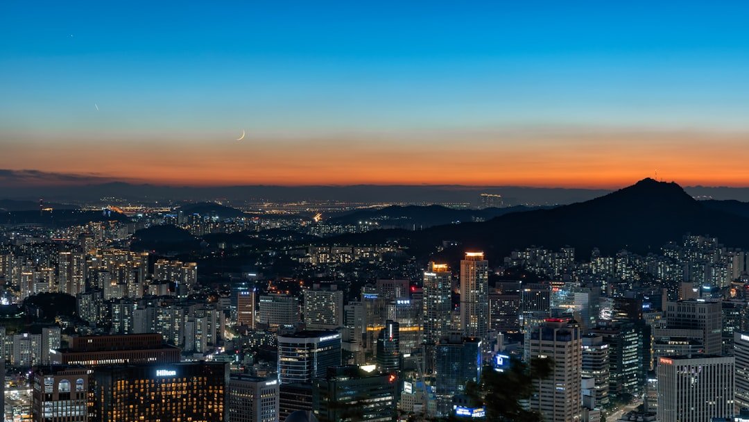 South Korea Travel Guide: Seoul, Coastal Highlights and Cultural Immersion