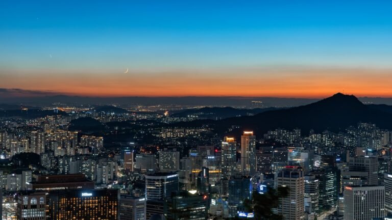 South Korea Travel Guide: Seoul, Coastal Highlights, and Cultural Immersion